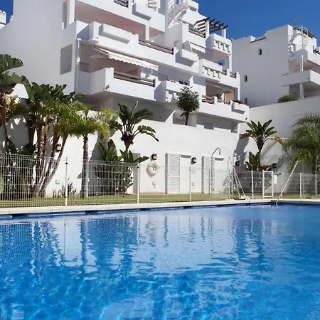 Penthouse Sea View - Valle Romano Golf Estepona Exterior photo